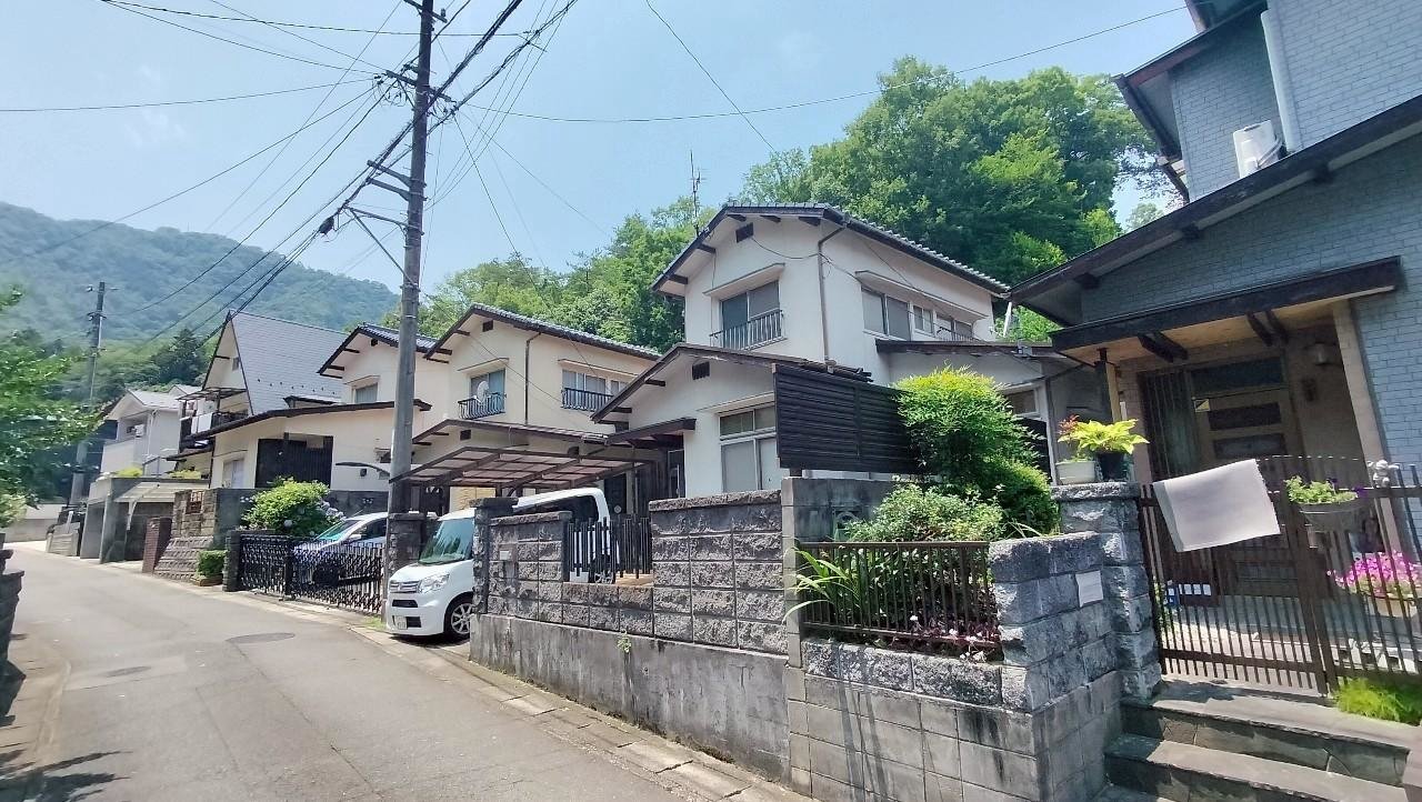 亀山南5丁目一戸建て