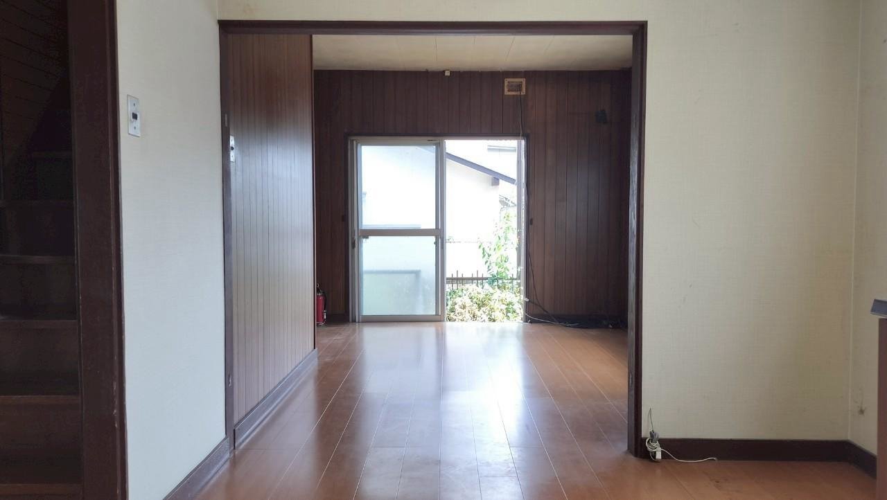 黒瀬楢原東2丁目 LDK